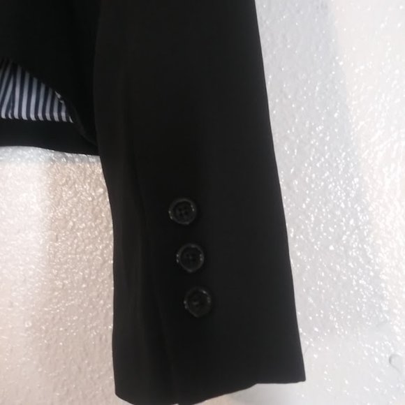 Forever 21 women's size M black blazer jacket - Picture 5 of 15